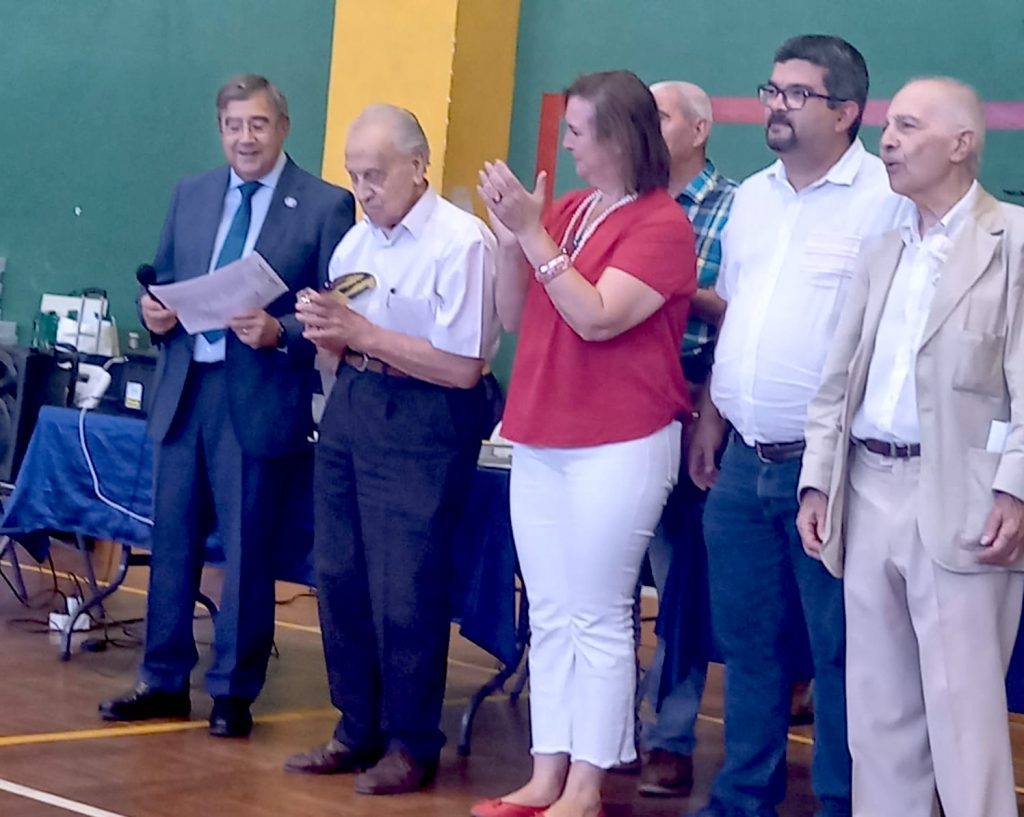 Manuel Álvarez recoge en Alcalá de Henares un nuevo trofeo