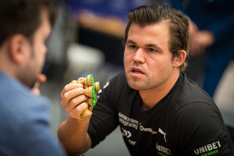 Magnus Carlsen, campeón mundial de rápidas. Foto: Lennart Ootes