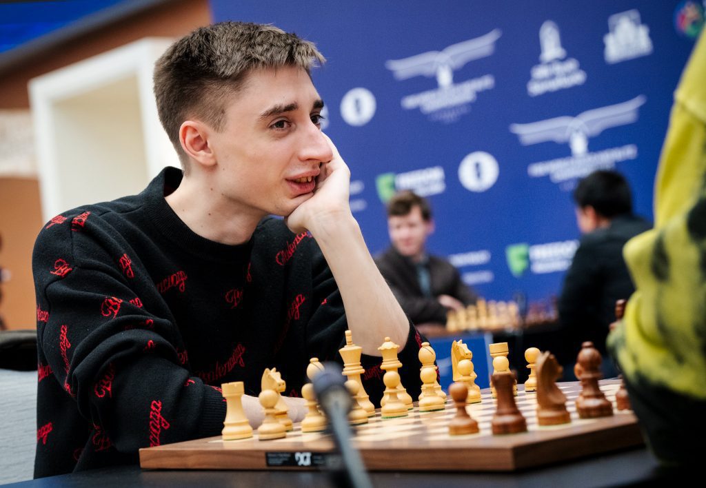 Daniil Dubov también fue castigado con un cero por pactar las tablas con Nepo. Foto: Maria Emelianova / FIDE 