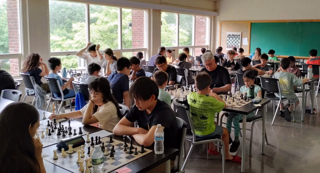 En los Quads suelen jugar muchos chicos jóvenes, que según el autor suelen tener un comportamiento ejemplar. Foto: International Chess Academy