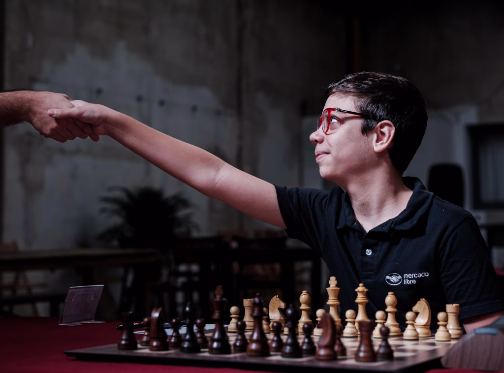 Faustino Oro, a un paso de hacer historia, con 12 años Faustino Oro Mano Faustino Oro, en el Leyendas y Prodigios de Madrid. Foto: FMB / Damas y Reyes