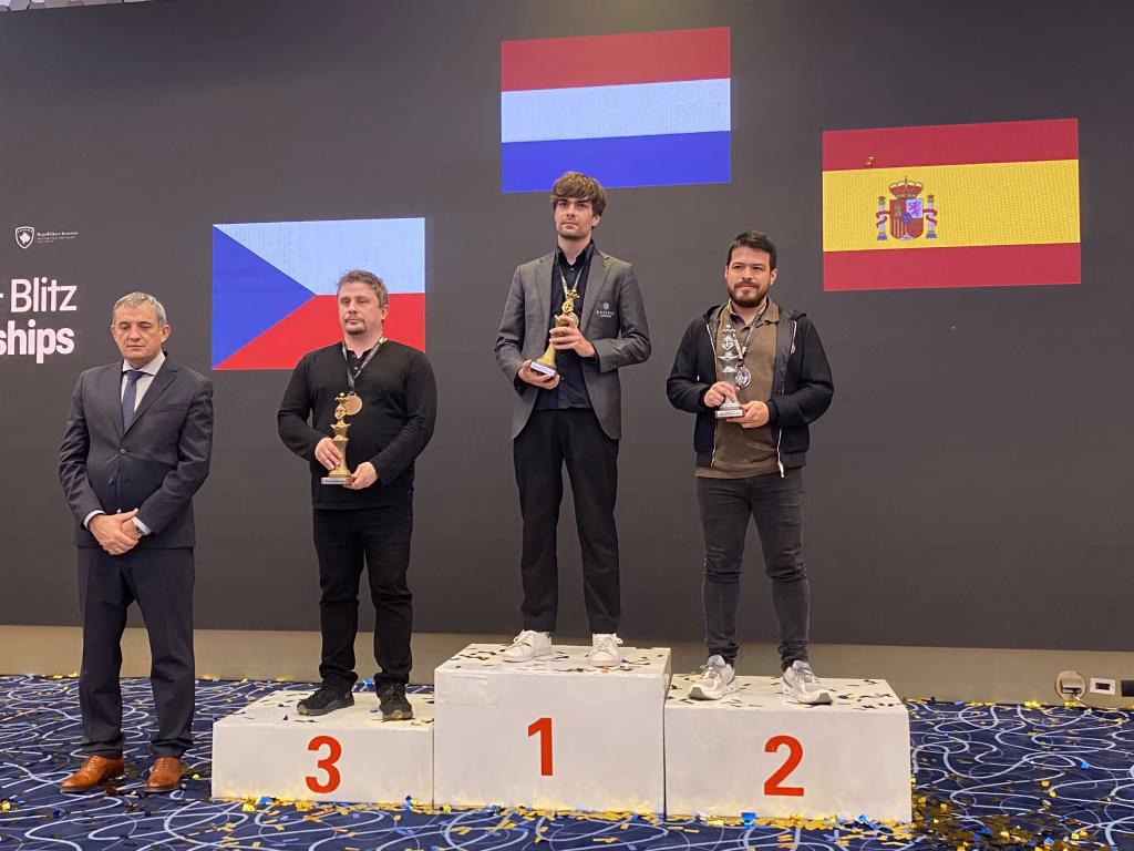 Así quedo el podio, con Van Foreest, Iturrizaga y Plat 