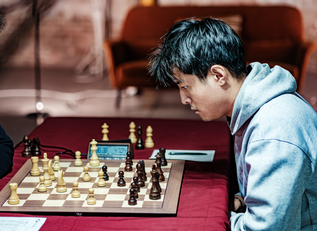 Julien Song: «El inglés es muy fuerte. El francés y el español tenemos que luchar» Julien Song 9 Julien Song, en su duelo contra Levy Rozman, en la Nave Bellver de Madrid. Foto: FMB / Damas y Reyes