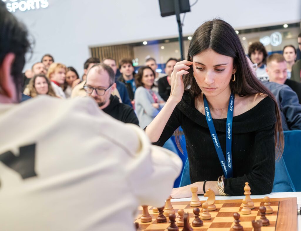 Alba de Lomas y Nakamura, en Barcelona. Foto: FMB / Damas y Reyes