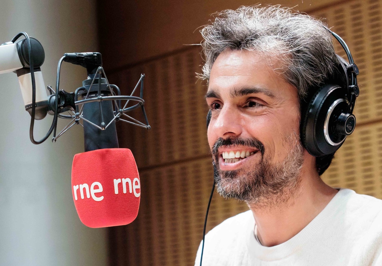 Jaquelandia, ajedrez del sano en la radio y televisión pública Jaquelandia Julian Valerio Julián Valerio, alma de Jaquelandia. Foto: FMB / Damas y Reyes