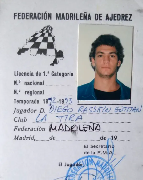 Una foto de mi carné de la Federación Madrileña de Ajedrez